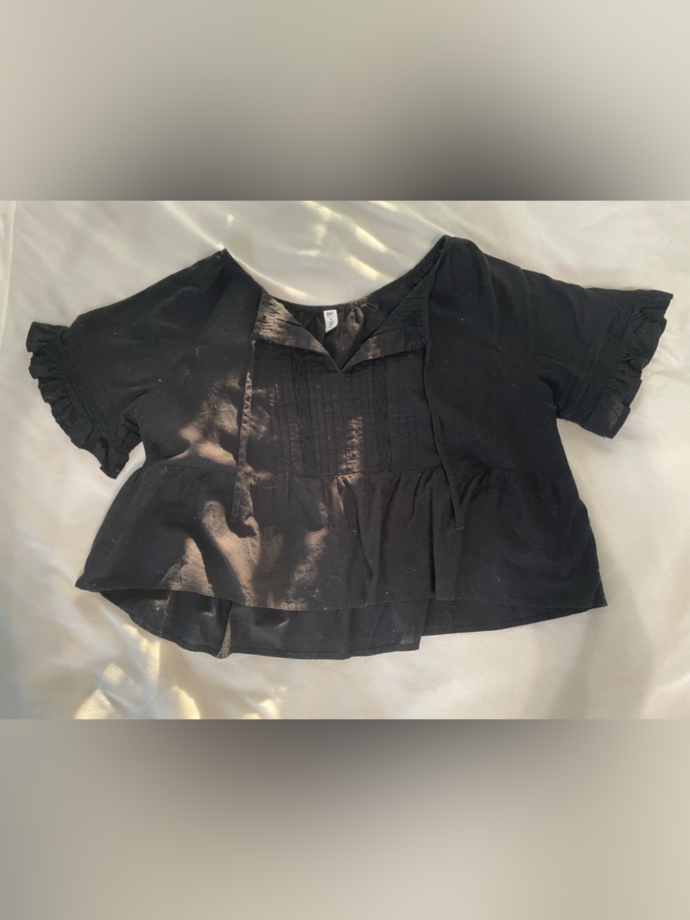 BP. Black Women's Cropped Cotton Blouse with Subtle Gathered Neckline
